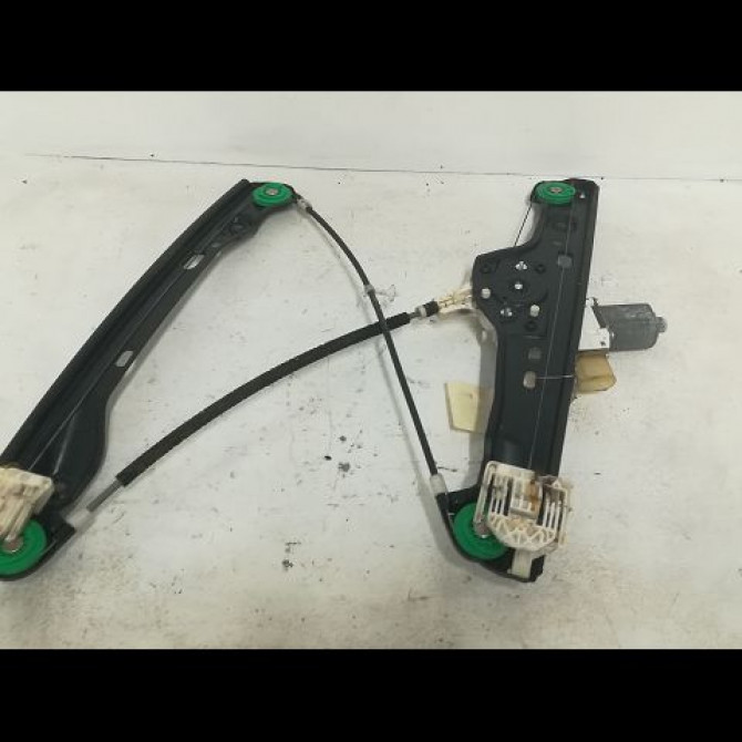 Mecanisme+moteur leve-glace avg occasion B.M.W. SERIE 3 V Phase 1 03-2005->09-2008 318i 129ch 51337140587 3