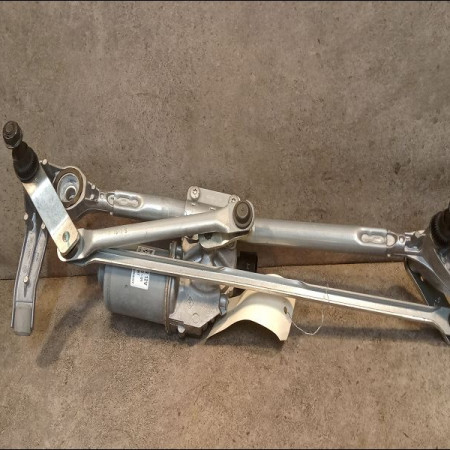 Moteur essuie-glace avant occasion B.M.W. SERIE 3 V Phase 2 09-2008->12-2011 318i 143ch 61617161711