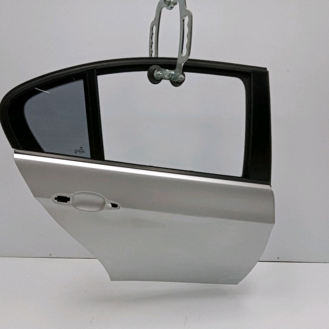 Porte arrière droite occasion B.M.W. SERIE 3 V Phase 1 03-2005->09-2008 320d 177ch 41007203648 1