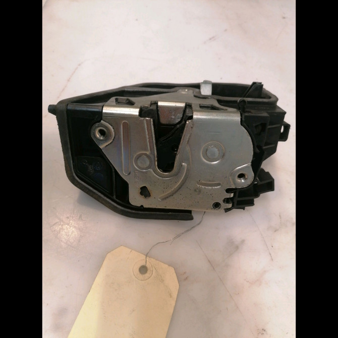 Serrure porte arg occasion B.M.W. SERIE 5 V Phase 1 07-2003->03-2007 530d 218ch 51227202147 3