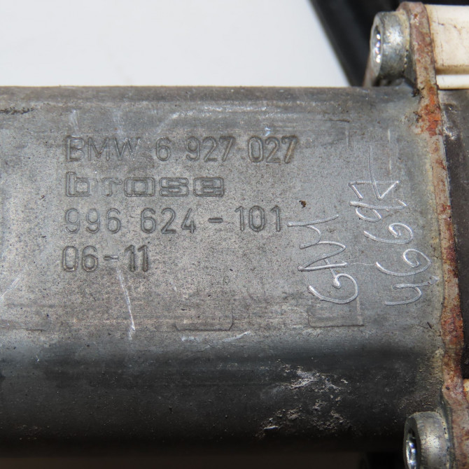 Mecanisme+moteur leve-glace avg occasion B.M.W. SERIE 3 V Phase 1 03-2005->09-2008 51337140587 5