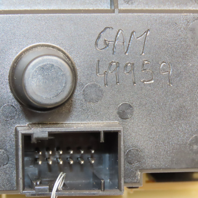 Interrupteur commande de phares occasion B.M.W. SERIE 3 V 565941431BWHI 4