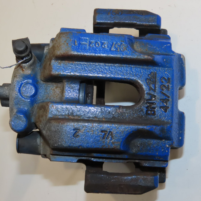 Etrier de frein arrière gauche occasion B.M.W. SERIE 3 V 2Q0615423C 4