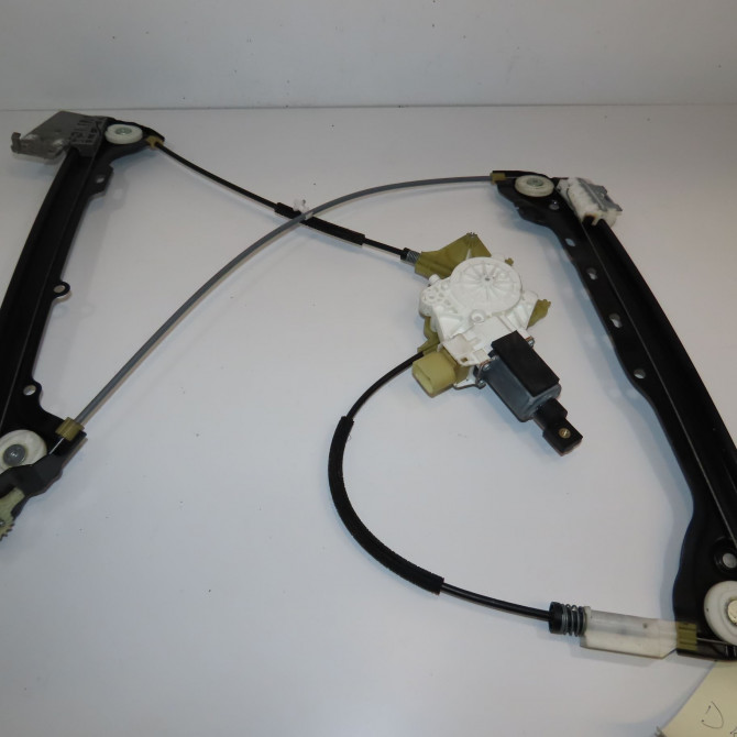 Mecanisme + moteur lève-glace avant droit occasion B.M.W. SERIE 3 V 654837462 2