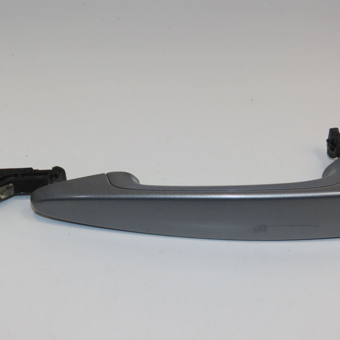 Poignee ext porte avg occasion B.M.W. SERIE 3 V 1