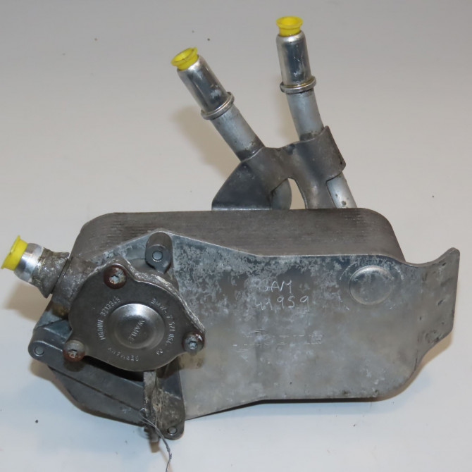 Refroidisseur  filtre a huile occasion B.M.W. SERIE 3 V 1