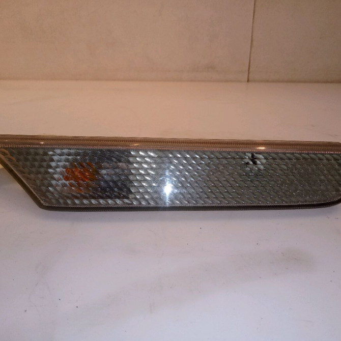 Répétiteur aile droite occasion 1