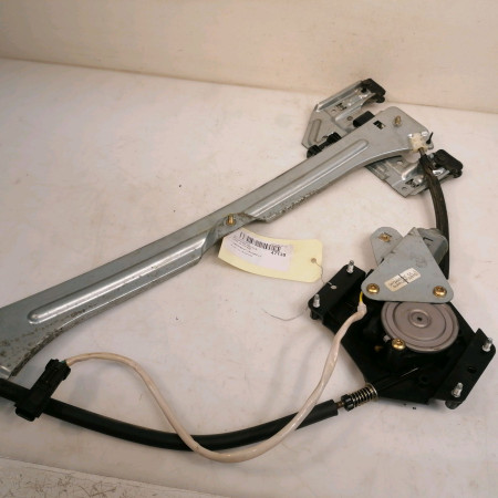 Mecanisme+moteur leve-glace avg occasion CHRYSLER PT CRUISER Phase 1 09-2000->12-2005 2.0 141ch 68020069AA