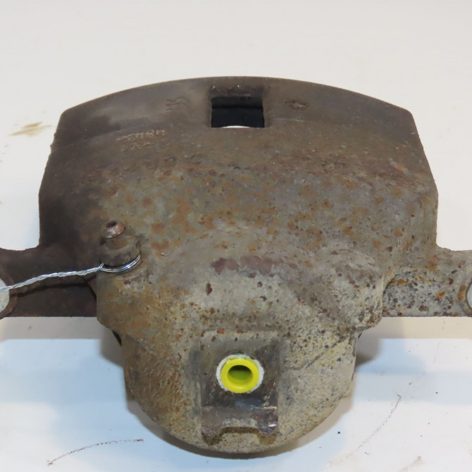 Etrier de frein avant gauche occasion CHRYSLER PT CRUISER Phase 1 09-2000->12-2005 2.2 crd 120ch 5017833AA 3