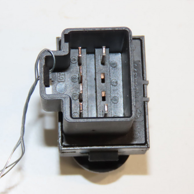 Commande leve-glace porte arrière droite occasion CHRYSLER PT CRUISER Phase 1 09-2000->12-2005 2.2 crd 120ch 2