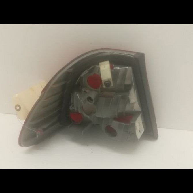 Feu arrière droit occasion B.M.W. SERIE 3 IV Phase 2 09-2001->03-2005 320d 63216946536 2