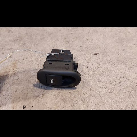 Commande lève-glace porte avant droite occasion CITROEN C3 I Phase 2 10-2005->12-2010 1.4i