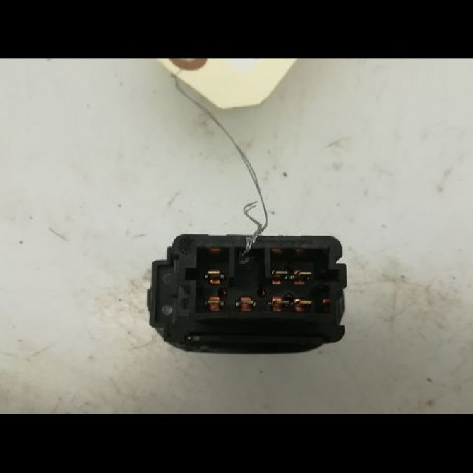 Commande lève-glace porte avant droite occasion CITROEN C3 I Phase 2 10-2005->12-2010 1.4i 2