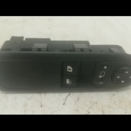 Commande lève-glace porte avant gauche occasion CITROEN C3 II Phase 2 03-2013->12-2016 1.2i VTI 82ch 98012283XT