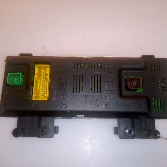 Commande de chauffage occasion CITROEN C4 I Phase 1 11-2004->07-2008 1.6 HDi 110ch 2