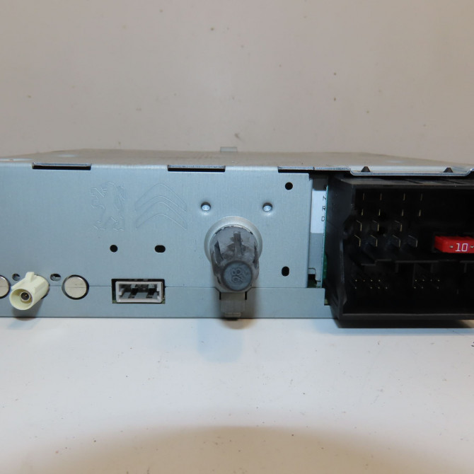 Autoradio occasion CITROEN C4 II Phase 1 10-2010->01-2015 1.6 HDI 90ch 1613842580 3