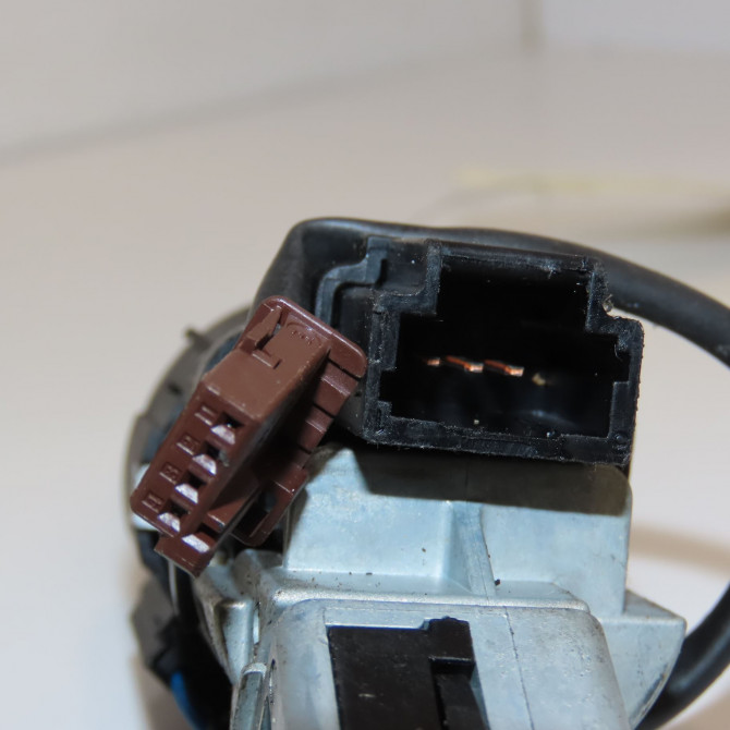 Kit serrures + antivol occasion CITROEN C5 II Phase 1 04-1995->04-1999 2.0 HDI 160ch 4162NT 2