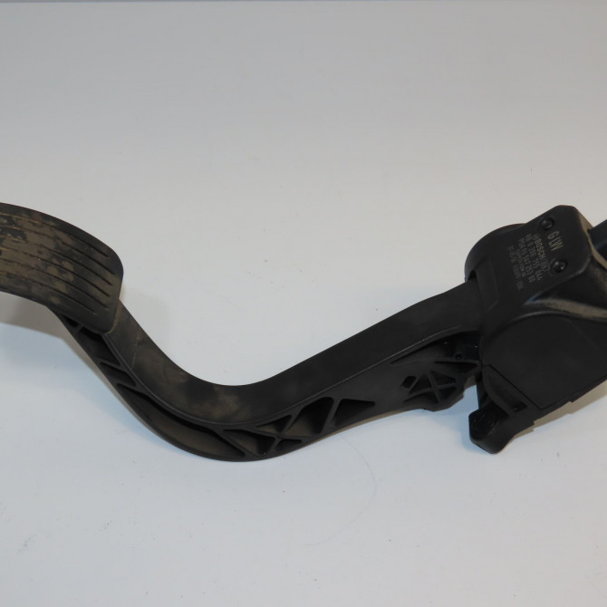 Potentiometre accelerateur occasion CITROEN C4 PICASSO I Phase 1 01-2007->10-2013 1.6 HDi 16v 110ch 2