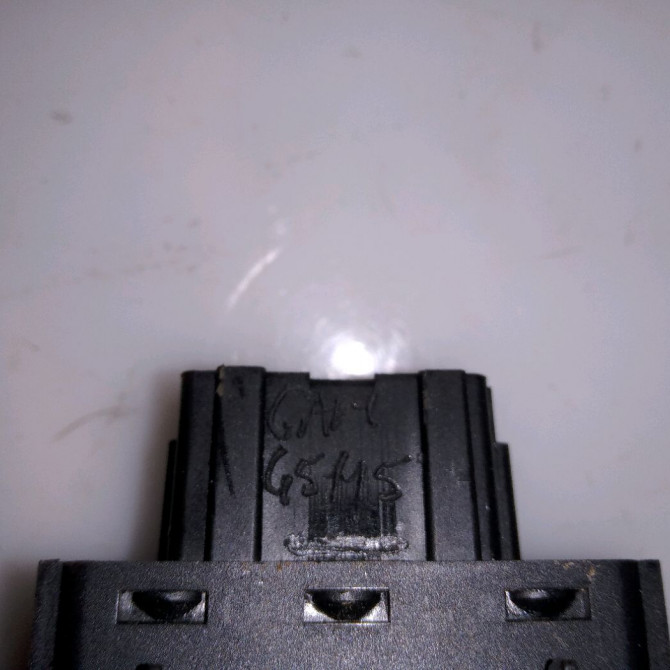 Commande lève-glace porte avant droite occasion CITROEN DS3 Phase 1 11-2009->03-2014 1.6 e-HDi 90ch 6490FE 3