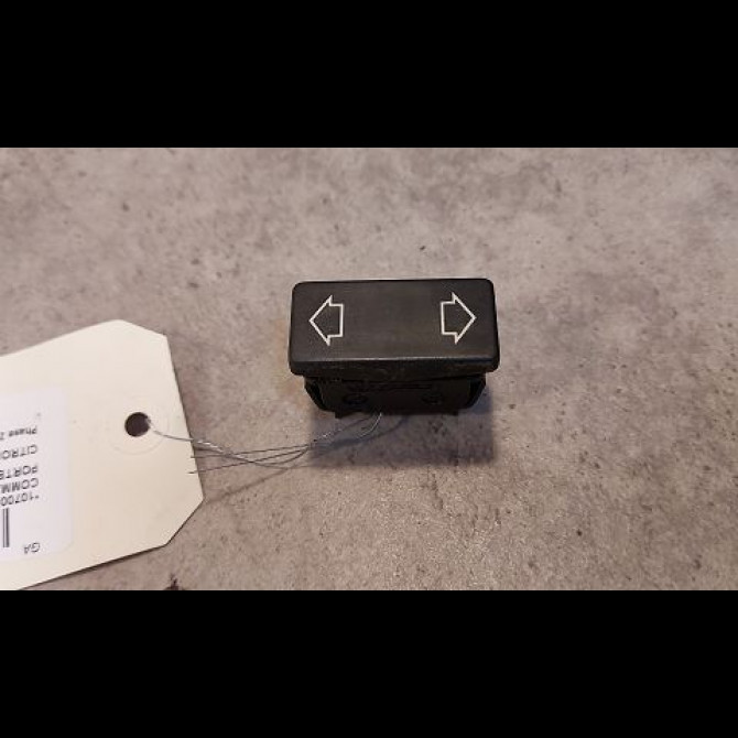 Commande lève-glace porte avant gauche occasion CITROEN SAXO Phase 2 09-1999->12-2004 1.1i 60ch 6552R4 1