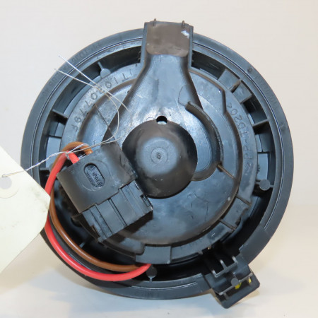 Ventilateur de chauffage occasion DACIA DUSTER Phase 2 09-2013->... 1.6i 115ch 272102798R