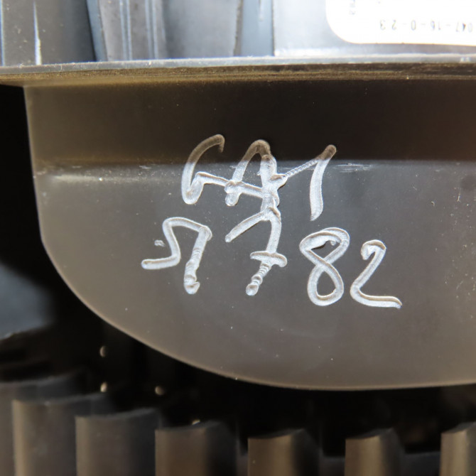 Ventilateur de chauffage occasion DACIA DUSTER Phase 2 09-2013->... 1.6i 115ch 272102798R 5