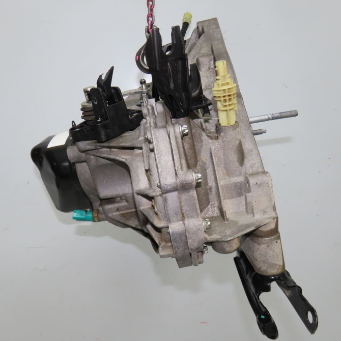 Boîte à vitesse mecanique occasion DACIA DUSTER Phase 2 09-2013->... 1.6i 115ch 320107700R 2