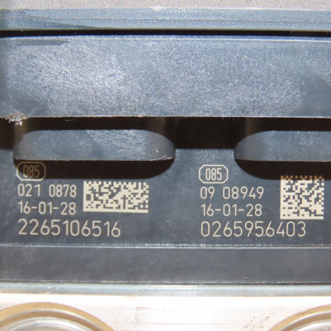 Unité hydraulique ABS occasion DACIA DUSTER Phase 2 09-2013->... 1.6i 115ch 476608779R 4