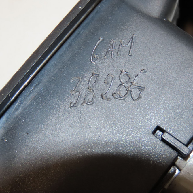 Commande lève-glace porte avant gauche occasion RENAULT ESPACE IV Phase 2 03-2006->07-2012 1.9 DCI 8v 120ch 8200015089 4