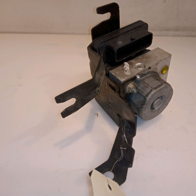 Unité hydraulique ABS occasion DACIA SANDERO II Phase 1 10-2012->... 1.2i 75ch 476609211R 3