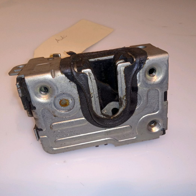 Serrure porte arg occasion DACIA SANDERO I Phase 1 06-2008->10-2012 1.4 MPI 75ch 8200735248 1