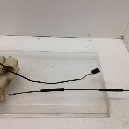 Serrure porte ard occasion FORD FIESTA IV Phase 1 09-1995->09-1999 1.25i 4594921