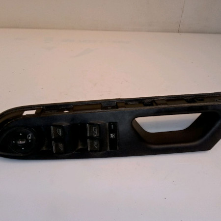 Commande lève-glace porte avant gauche occasion FORD B-MAX Phase 1 06-2012->... 2032975