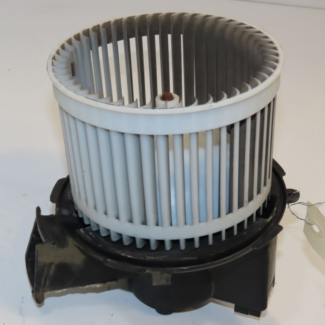 Ventilateur de chauffage occasion FIAT PANDA II Phase 1 09-2003->12-2012 1.2i 60ch 77364885 1