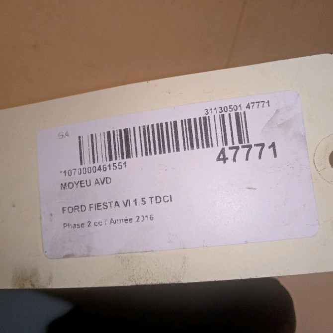 Moyeu avd occasion FORD FIESTA VI Phase 2 11-2012->... 1.5 TDCI 95ch 2444962 4