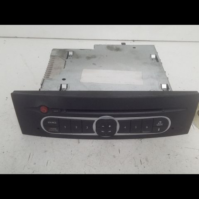 Autoradio occasion RENAULT LAGUNA II Phase 2 03-2005->09-2007 1.9 DCI 120ch 8200607909 1
