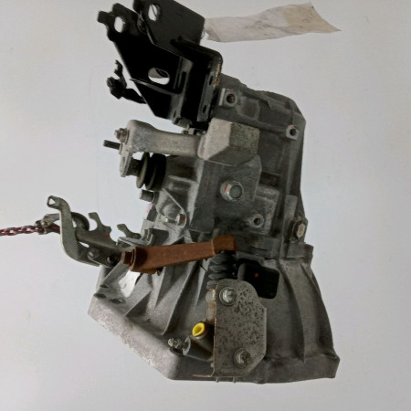 Boîte à vitesse mecanique occasion TOYOTA YARIS II Phase 1 12-2005->11-2009 1.3 VVT-i 3030052B00