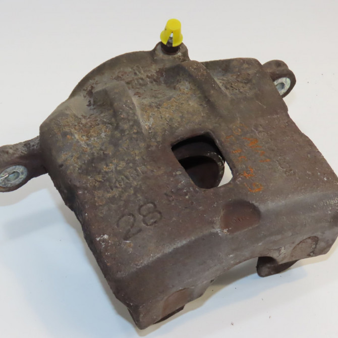 Etrier de frein avant gauche occasion HYUNDAI TUCSON I Phase 1 09-2004->10-2010 2.0 CRDI 140ch 2WD 581802EA10 1