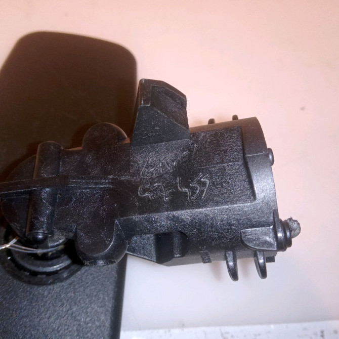 Retroviseur interieur occasion CITROEN C4 CACTUS Phase 1 02-2014->... 1.6 BlueHDI 100ch FAP 8153LR 4