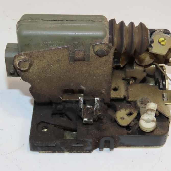 Serrure porte avg occasion IVECO DAILY III Phase 1 05-1999->04-2006 35C13 2