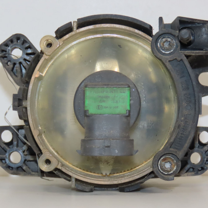 Phare antibrouillard avant gauche occasion MERCEDES CLASSE B I Phase 1 06-2005->04-2008 B200CDI 140ch 2518200756 2