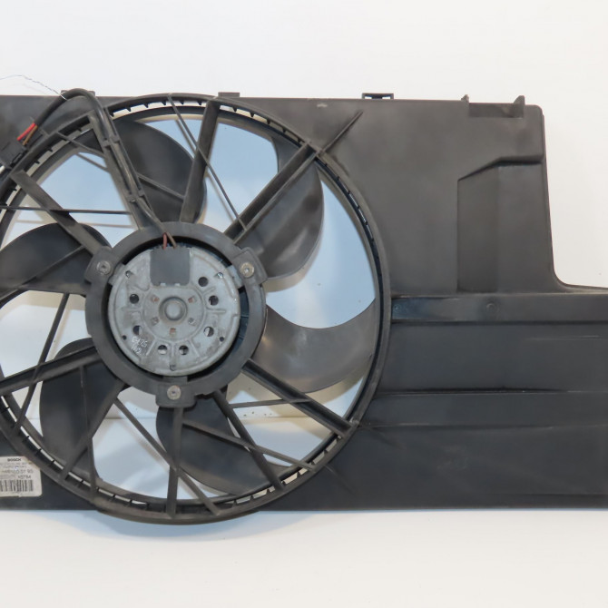 Ventilateur de refroidissement occasion  1685000193 1