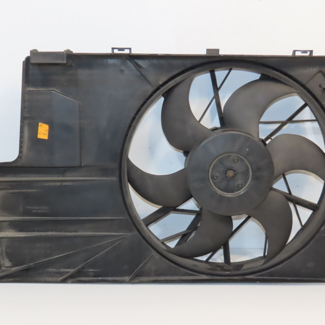 Ventilateur de refroidissement occasion  1685000193 2