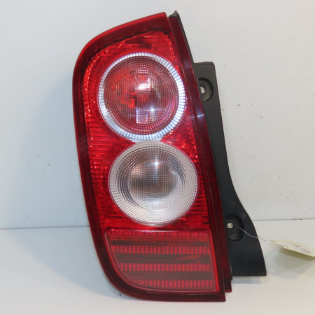 Feu arrière gauche occasion NISSAN MICRA III Phase 1 01-2003->07-2005 1.2i 80ch 26559AX710