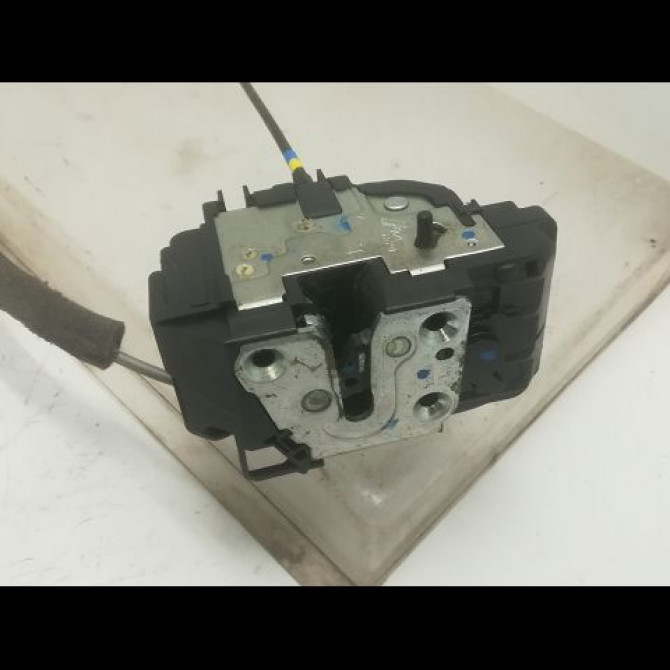 Serrure porte arg occasion NISSAN NOTE I phase 2 03-2009->02-2014 1.5 DCI 86ch 825019U10E 2