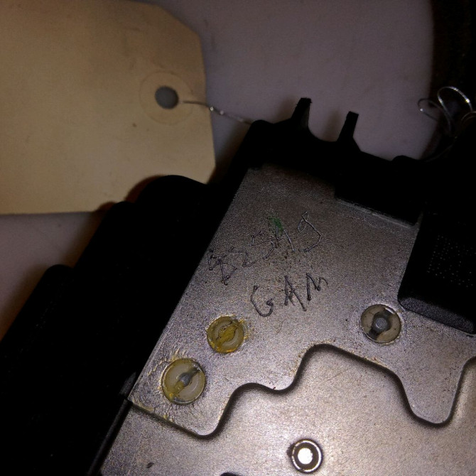 Serrure porte arg occasion NISSAN NOTE I phase 2 03-2009->02-2014 825019U10E 3