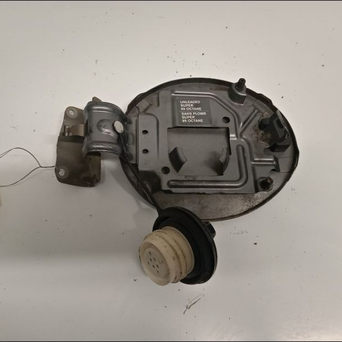 Volet de trappe carburant occasion NISSAN NOTE I Phase 1 03-2006->03-2009 1.4i 88ch 788301U600 2