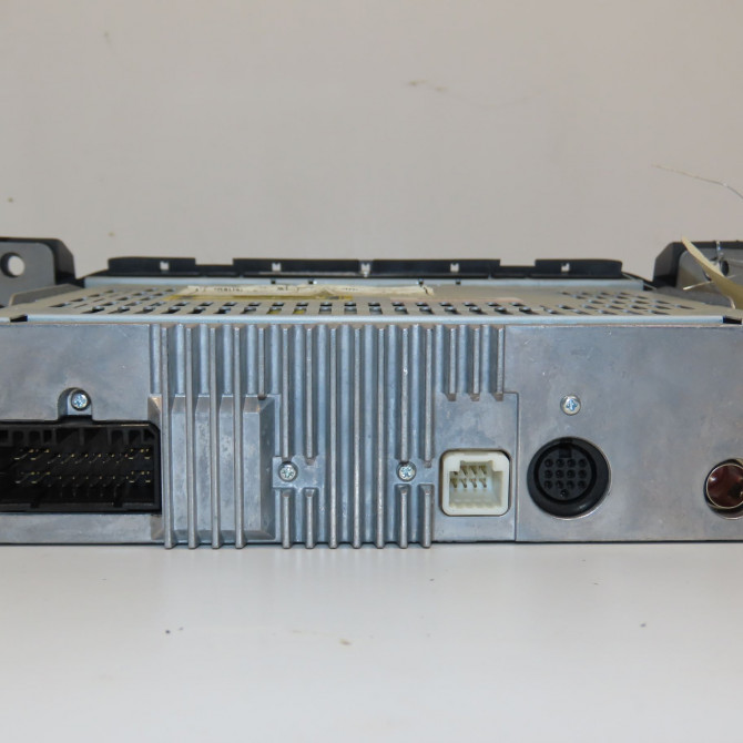 Autoradio occasion NISSAN PIXO Phase 1 05-2009->... 1.0i 12v 68ch 281854A01A 2