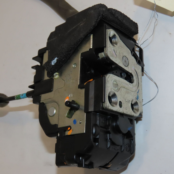 Serrure porte ard occasion NISSAN NOTE II Phase 1 09-2013->... 1.5DCI 90ch 825003VV0A 2