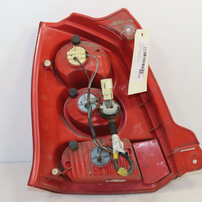 Feu arrière droit occasion NISSAN PIXO Phase 1 05-2009->... 1.0i 12v 68ch 265504A00F 2